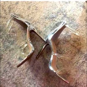 NIB bebe Berdine strappy heels silver clear Sz 5M